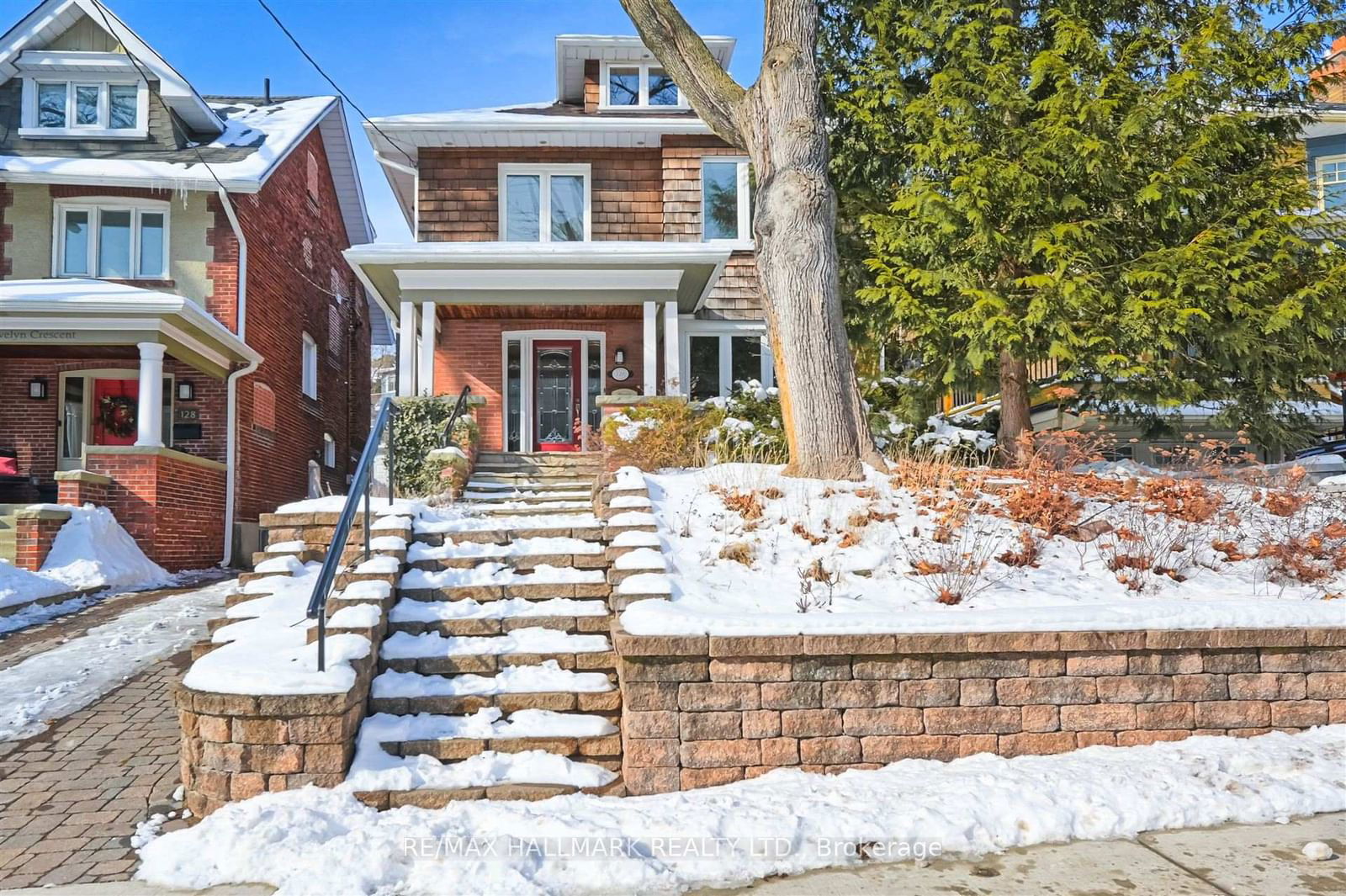 Detached House sold at 126 Evelyn Crescent, Toronto, High Park North, M6P 3E2 - MLS: W11976751