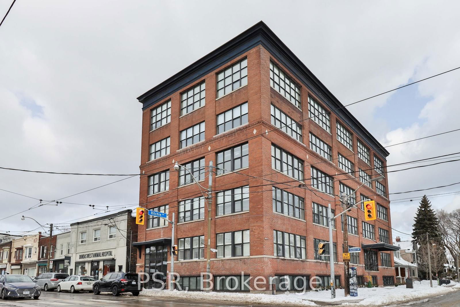 Condo leased at 303-2154 Dundas Street, Toronto, Roncesvalles, M6R 1X3 - MLS: W11976862