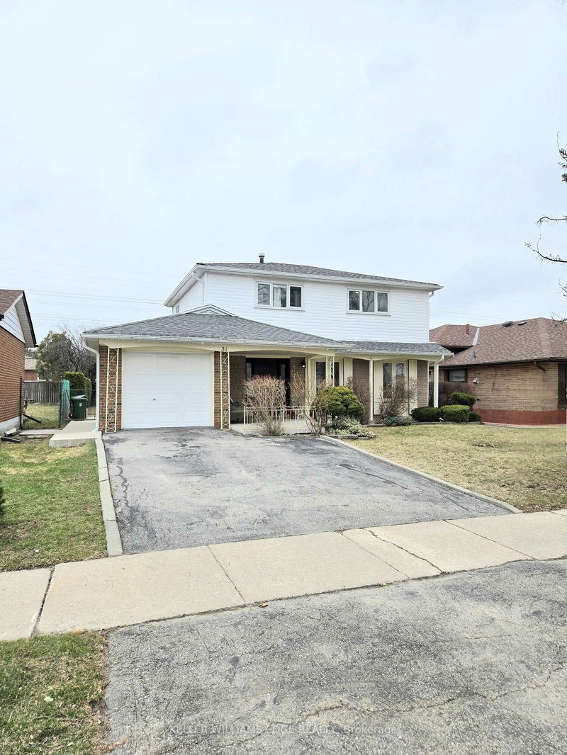 31 Tinton Cres, Toronto - West Humber-Clairville image-0-0