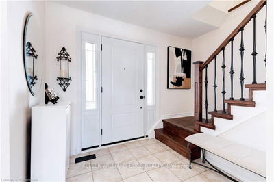 31 Tinton Cres, Toronto - West Humber-Clairville image-0-3