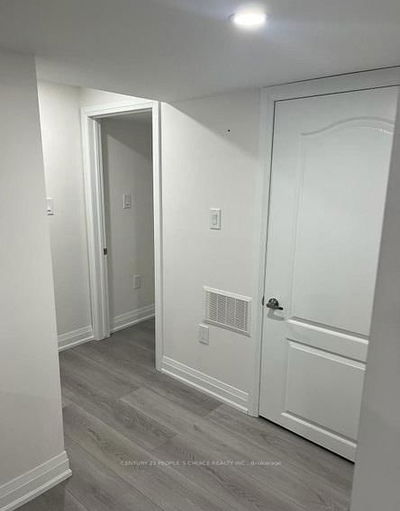 Detached House leased at BSMT-98 Ambleside Drive, Brampton, Brampton South, L6Y 1B9 - MLS: W11977086