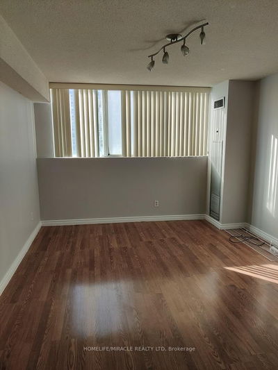 Unit 1602 — 3700 Kaneff Cres, Mississauga - Mississauga Valleys image-0-3