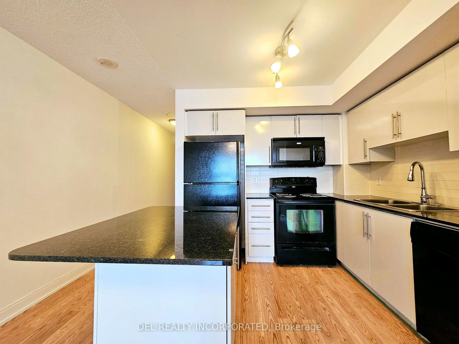 Condo for lease at 656-25 Viking Lane, Toronto, Islington-City Centre West, M9B 0A1 - MLS: W11977114