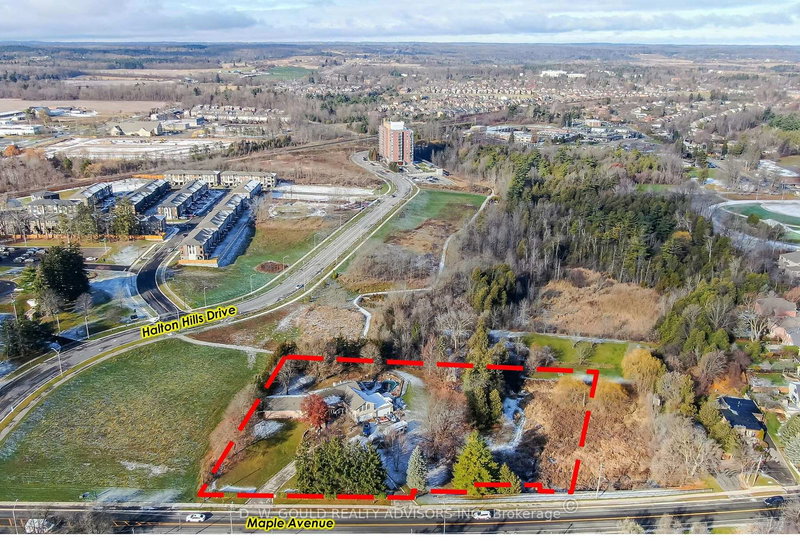 358 Maple Ave, Halton Hills, L7G 4S5 | Image 2