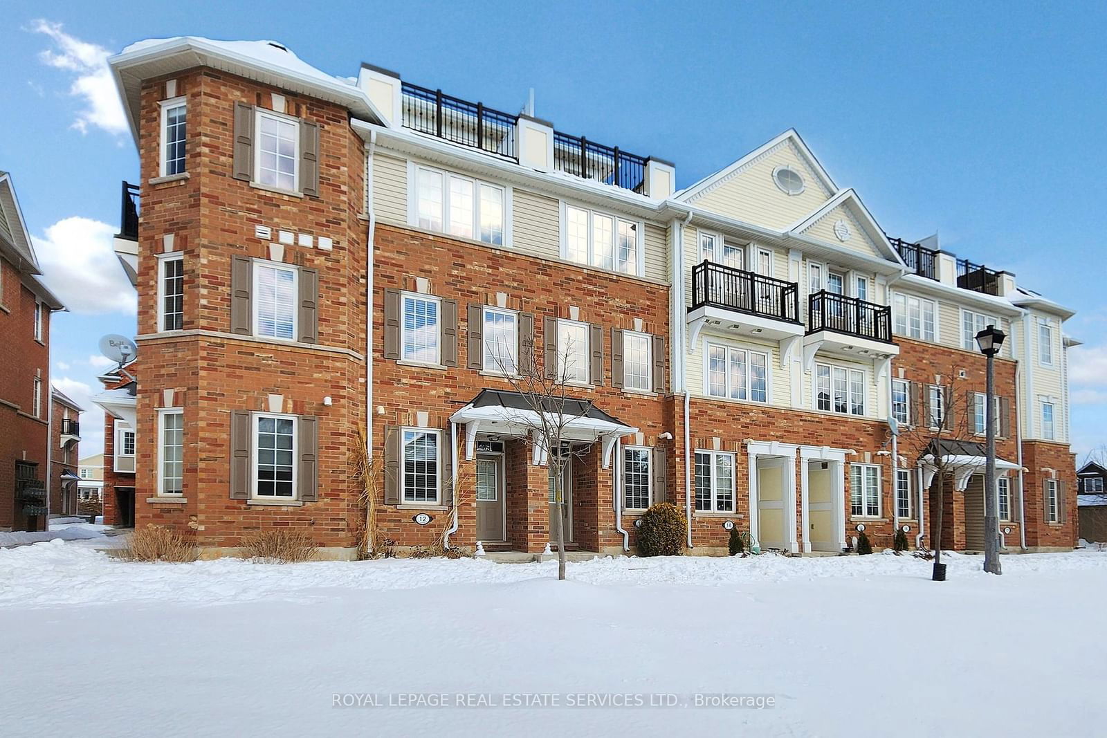 Townhouse for sale at 13-2614 Dashwood Drive, Oakville, 1022 - WT West Oak Trails, L6M 0K5 - MLS: W11977239