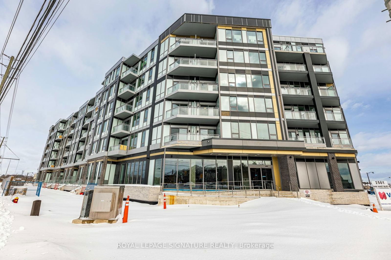 Condo for lease at 130-2501 Saw Whet Boulevard, Oakville, 1007 - GA Glen Abbey, L6M 5N2 - MLS: W11977263