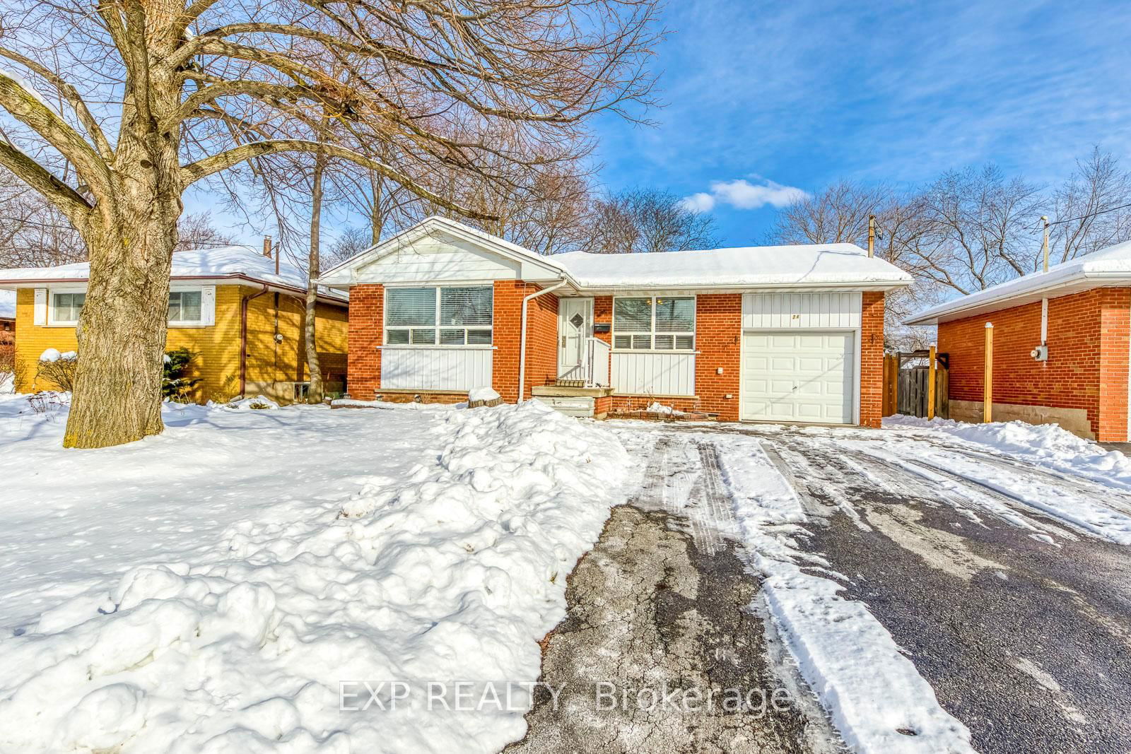 Detached House for lease at Main-24 Swanhurst Boulevard, Mississauga, Streetsville, L5N 1B7 - MLS: W11977290