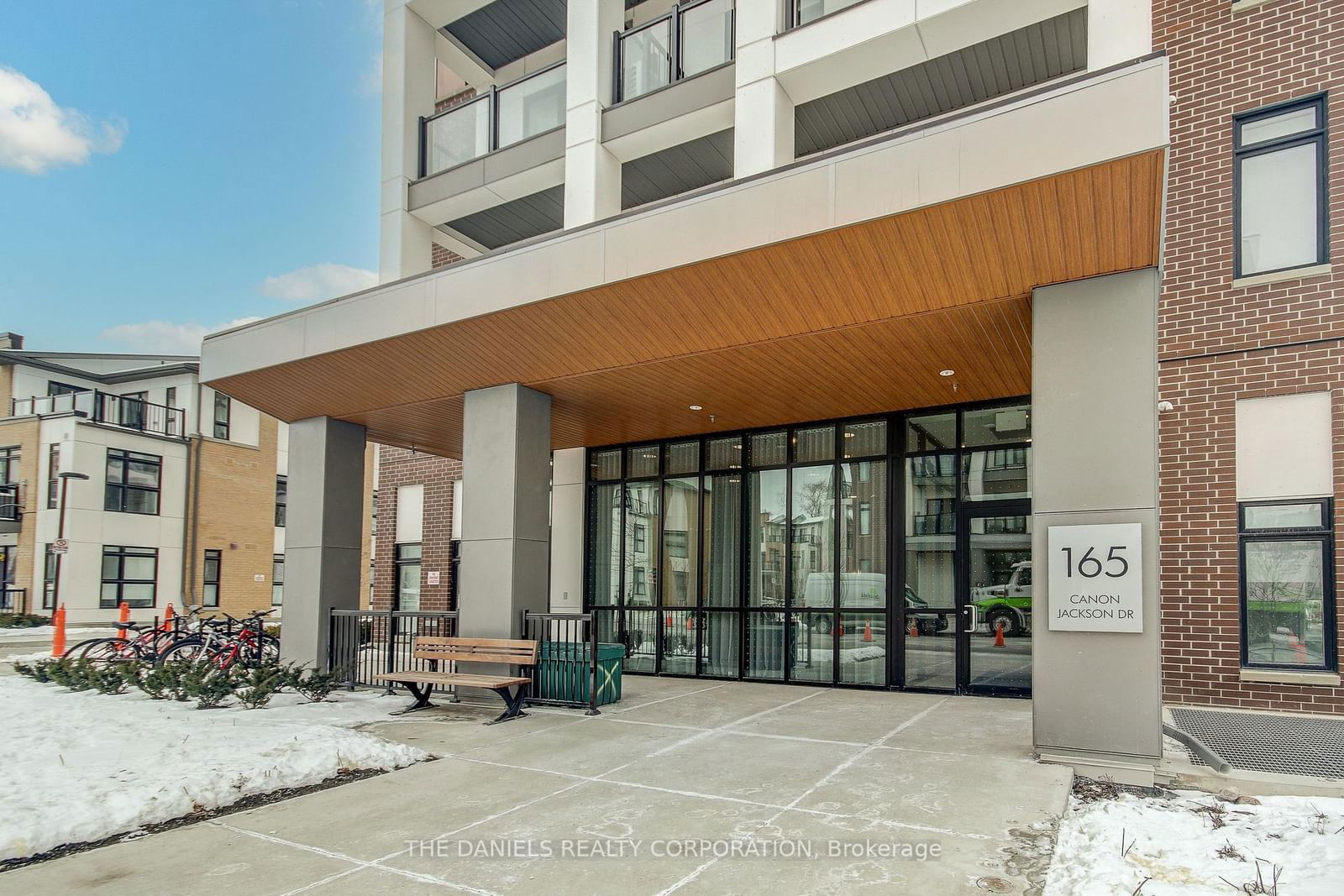 Condo for sale at 308-165 Canon Jackson Drive, Toronto, Brookhaven-Amesbury, M6M 0C4 - MLS: W11977494