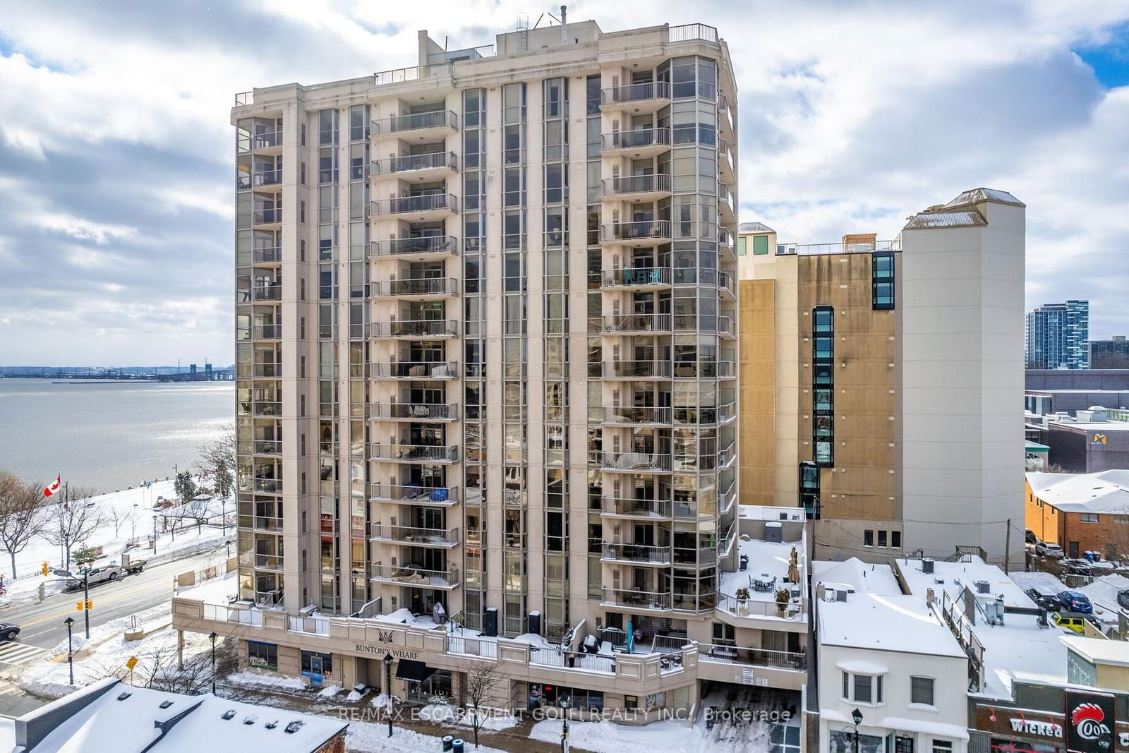 Condo for sale at 304-1477 Lakeshore Road, Burlington, Brant, L7S 1B5 - MLS: W11977636