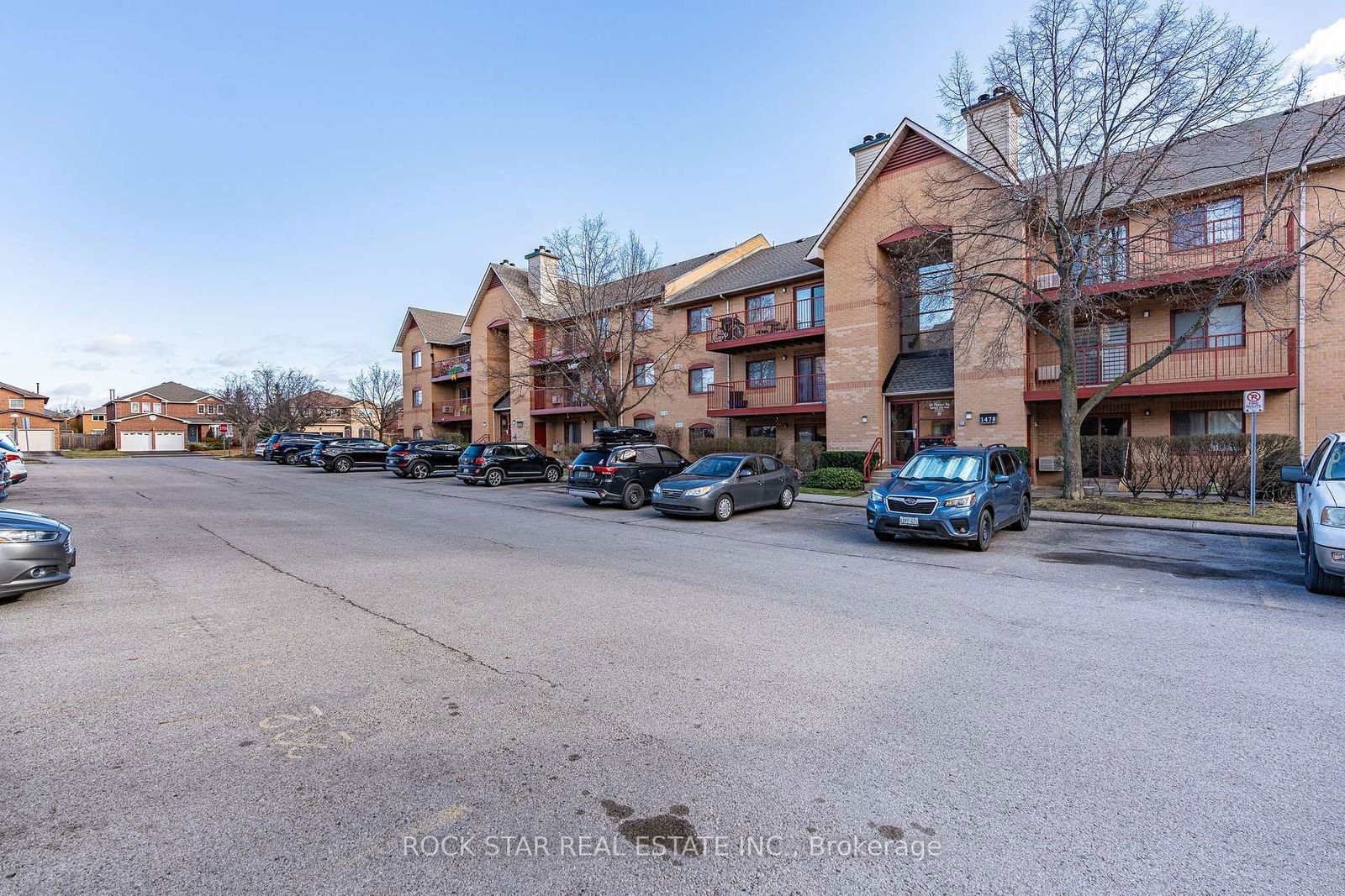 Condo for sale at 1731-1478 Pilgrims Way, Oakville, 1007 - GA Glen Abbey, L6M 3G7 - MLS: W11977675