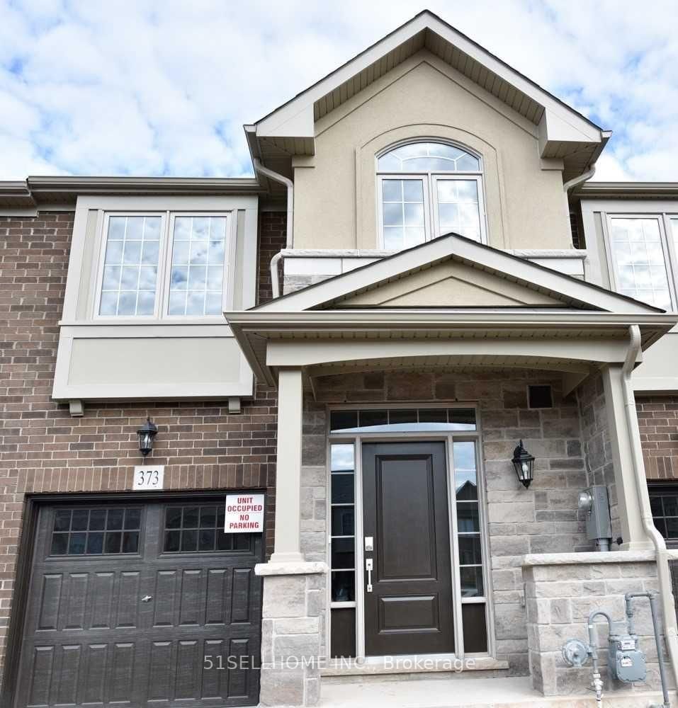 Townhouse leased at 373 Threshing Mills Boulevard, Oakville, Rural Oakville, L6H 0P5 - MLS: W11977799