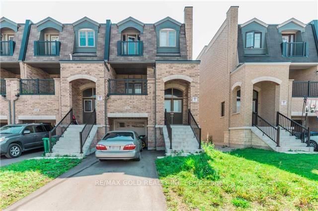 Townhouse for sale at 124 Inspire Boulevard, Brampton, Sandringham-Wellington North, L6R 3X8 - MLS: W11977832