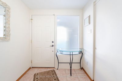 Unit 17 — 6679 Shelter Bay Rd, Mississauga - Meadowvale image-0-4