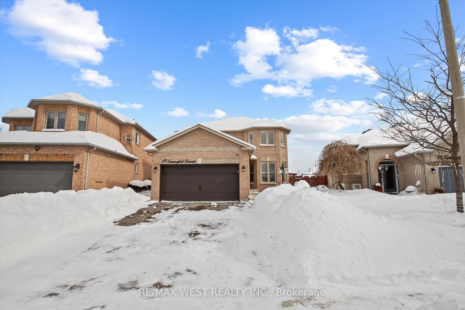 Detached House for sale at 19 Summerfield Crescent, Brampton, Brampton West, L6X 4K4 - MLS: W11978155