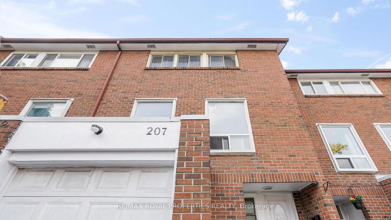 Townhouse for sale at 207-6442 Finch Avenue, Toronto, Mount Olive-Silverstone-Jamestown, M9V 1T4 - MLS: W11978190