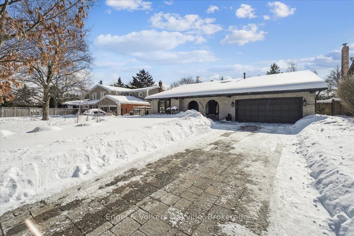 Building at 2044 Mississauga Road, Mississauga, Sheridan