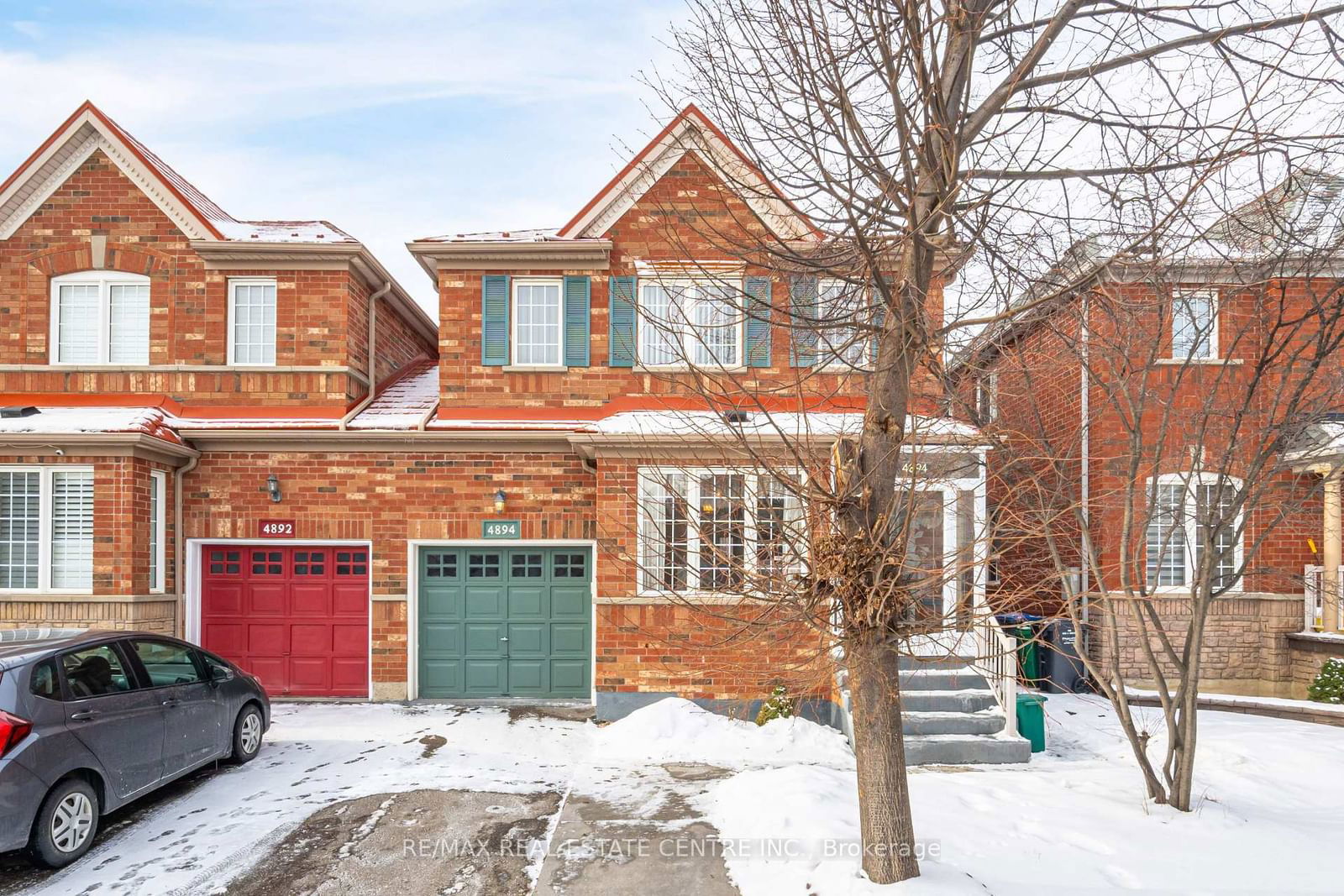 Semi-Detached House for sale at 4894 Marble Arch Mews, Mississauga, Churchill Meadows, L5M 7P7 - MLS: W11978349