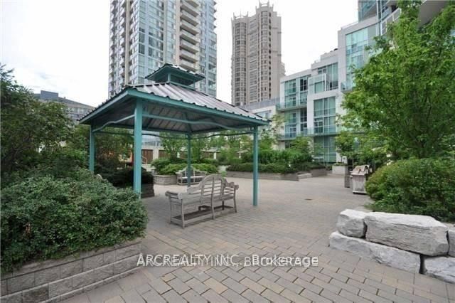 Condo for lease at 2005-220 Burnhamthorpe Road, Mississauga, City Centre, L5B 4N4 - MLS: W11978405