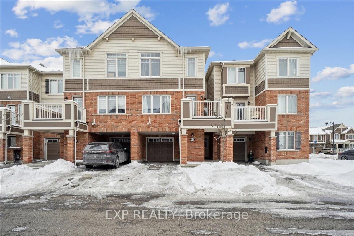 Townhouse for sale at 558 Allport Gate, Milton, 1027 - CL Clarke, L9T 9J3 - MLS: W11978427