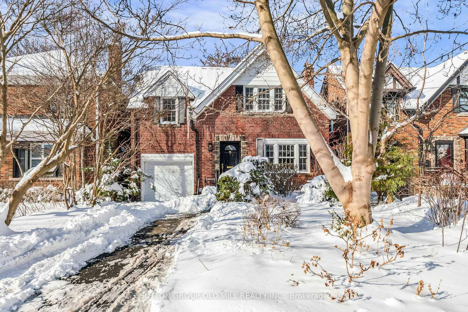 Detached House for sale at 42 Elsfield Road, Toronto, Stonegate-Queensway, M8Y 3R5 - MLS: W11978488