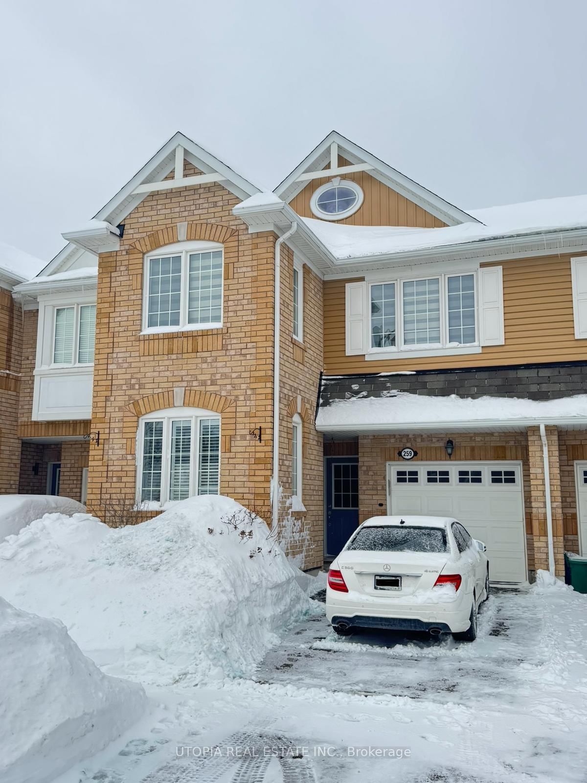 Townhouse sold at 259 Mortimer Crescent, Milton, 1033 - HA Harrison, L9T 7B6 - MLS: W11978689