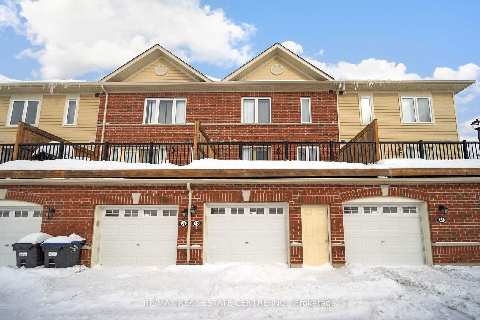 Townhouse for sale at 40-250 Sunny Meadow Boulevard, Brampton, Sandringham-Wellington, L7A 0A1 - MLS: W11978869