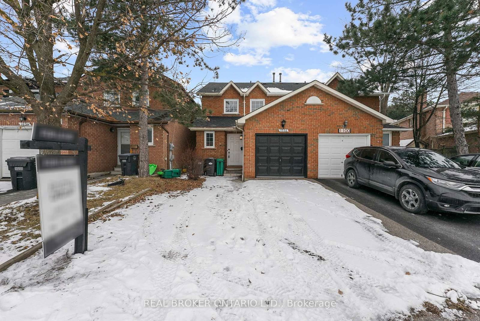 Semi-Detached House for lease at Main-1098 Sawgrass Crescent, Mississauga, Creditview, L5C 3V4 - MLS: W11979034