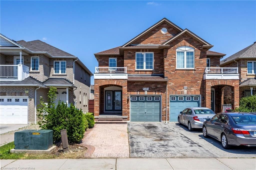 Semi-Detached House for sale at 7173 Village Walk, Mississauga, Meadowvale Village, L5W 1X2 - MLS: W11979073