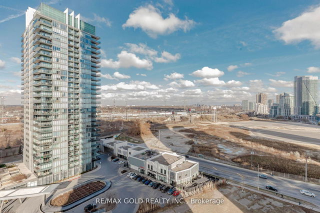 1307 - 36 Park Lawn Road