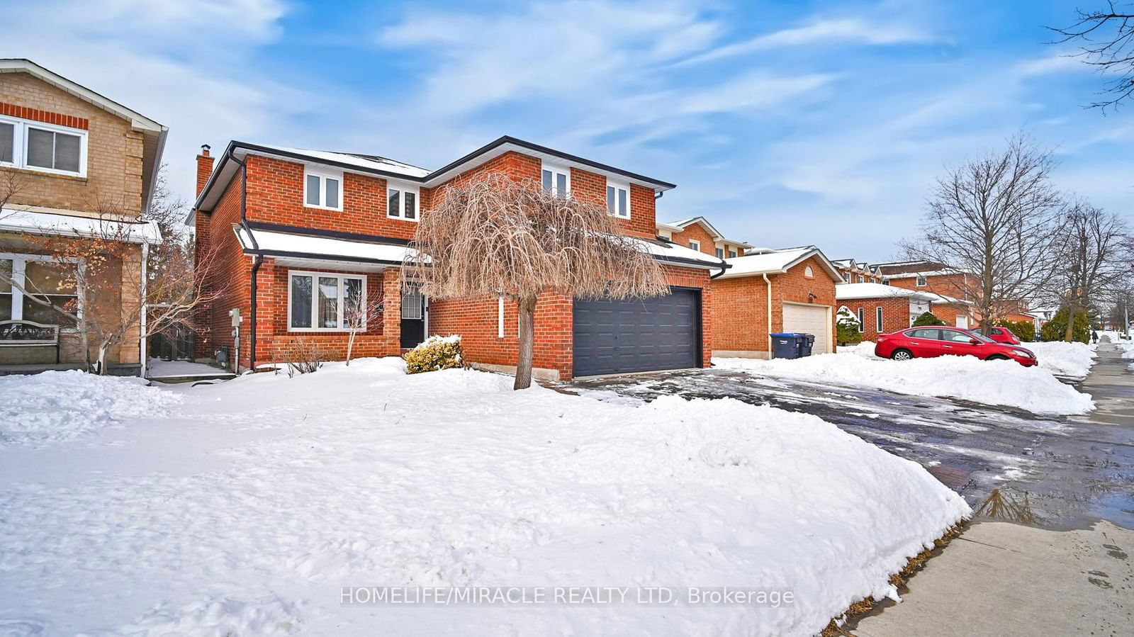 Detached House for sale at 118 Wexford Road, Brampton, Heart Lake West, L6Z 2T5 - MLS: W11979443