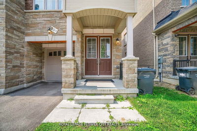 14 Faye St, Brampton - Bram East image-0-4