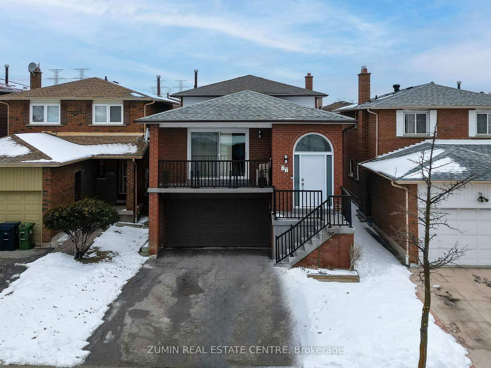 Detached House sold at 77 Bordeaux Crct, Toronto, West Humber-Clairville, M9V 4Y9 - MLS: W11979623