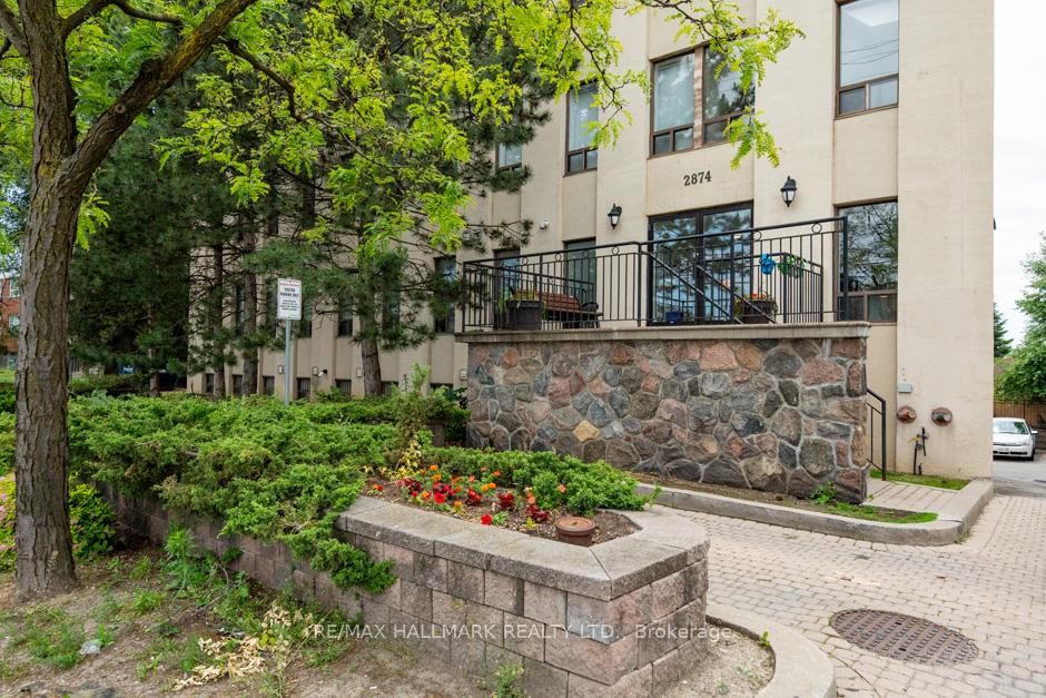 Condo for sale at 405-2874 Keele Street, Toronto, Downsview-Roding-CFB, M3M 3C4 - MLS: W11979658