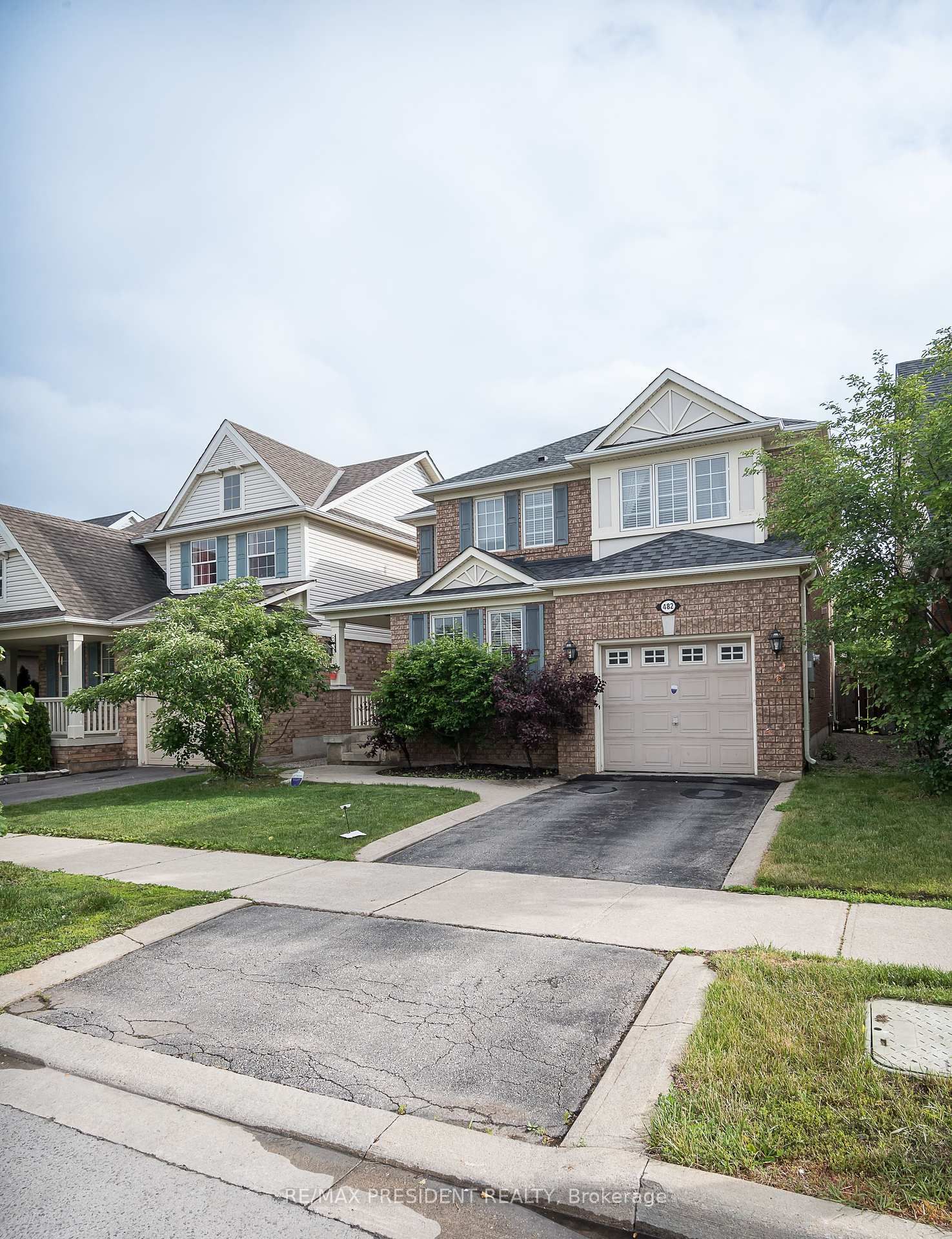 Detached House for lease at 482 Trudeau Drive, Milton, Clarke, L9T 5K1 - MLS: W11979788