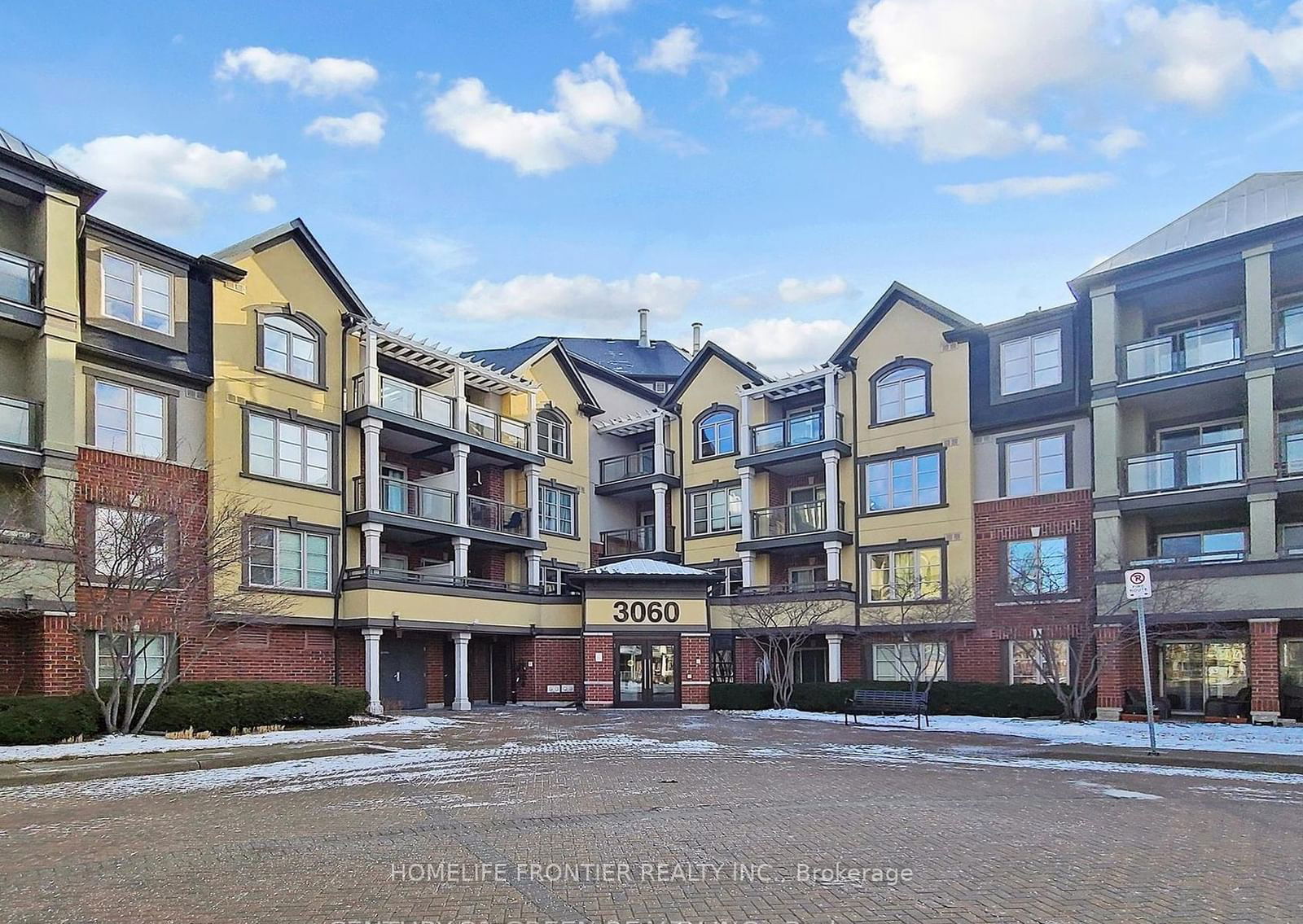 Condo for sale at 102-3060 Rotary Way, Burlington, Alton, L7M 0G9 - MLS: W11980019