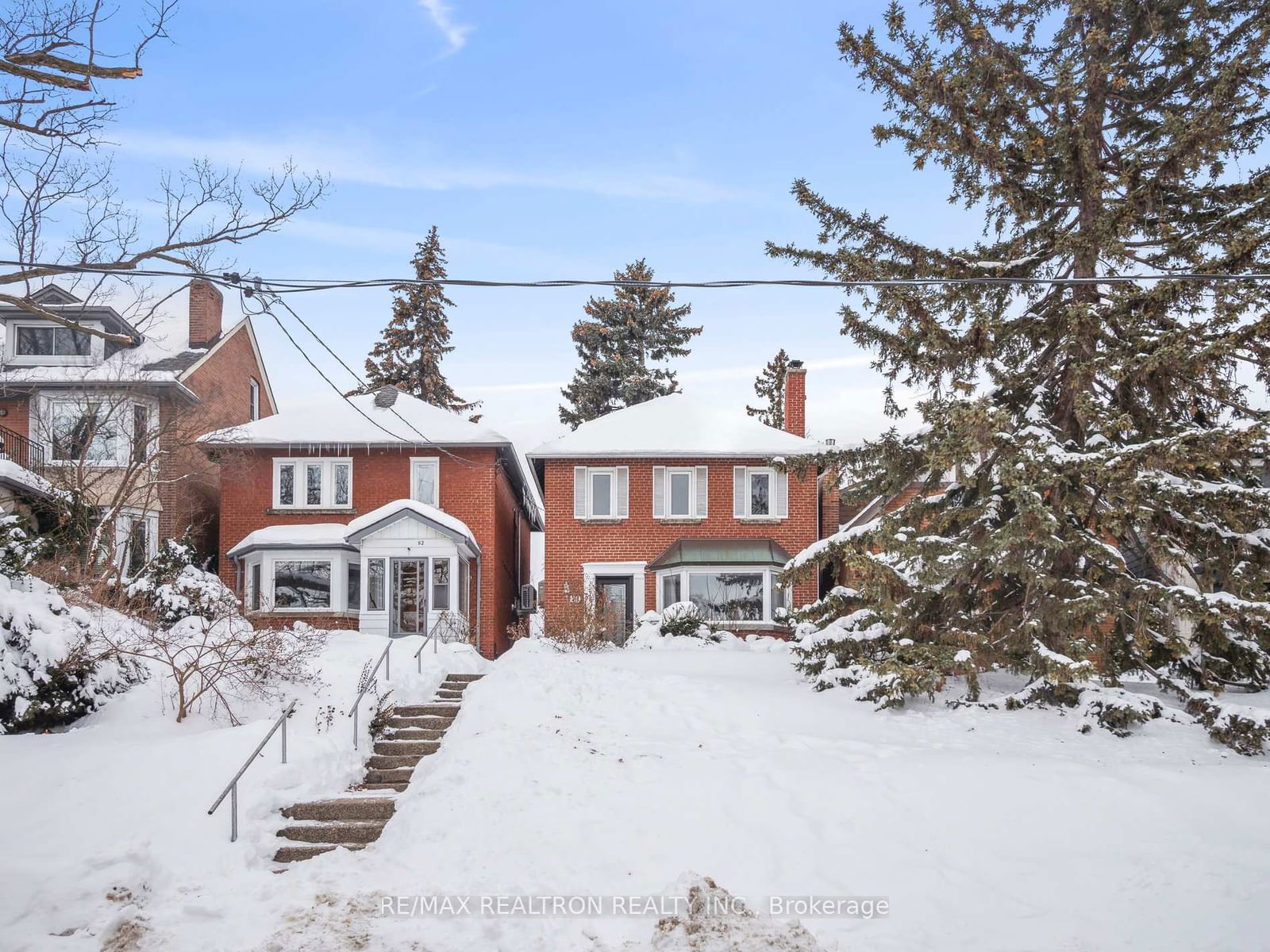 Detached House sold at 80 Abbott Avenue, Toronto, High Park North, M6P 1H6 - MLS: W11980160