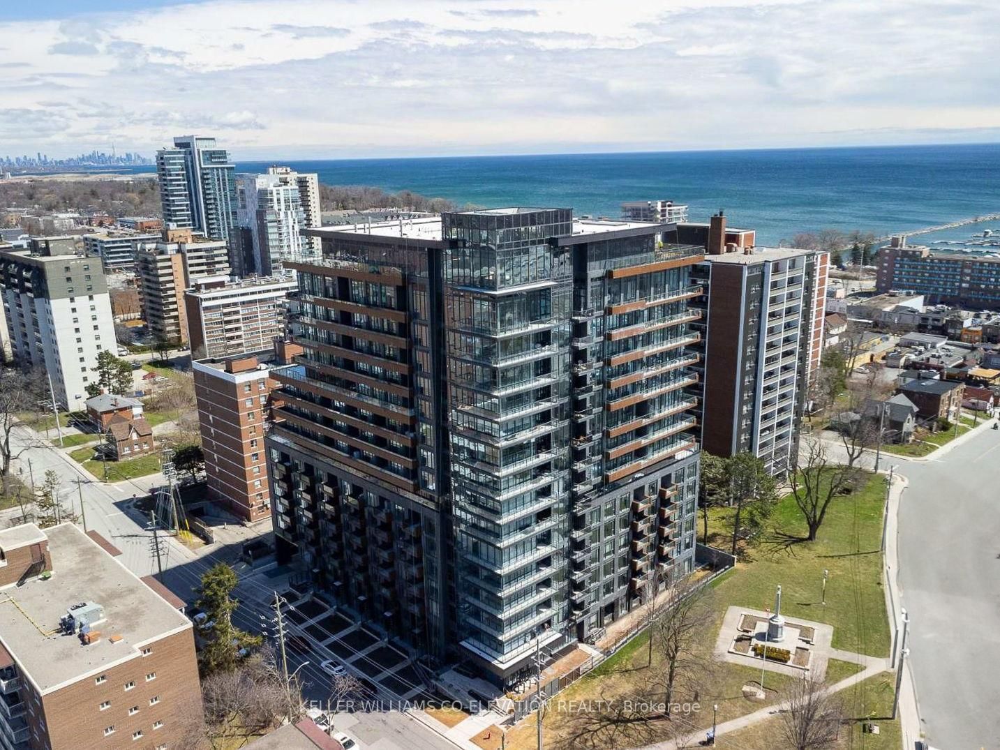 Condo leased at 209-21 Park Street, Mississauga, Port Credit, L5G 1L7 - MLS: W11980329