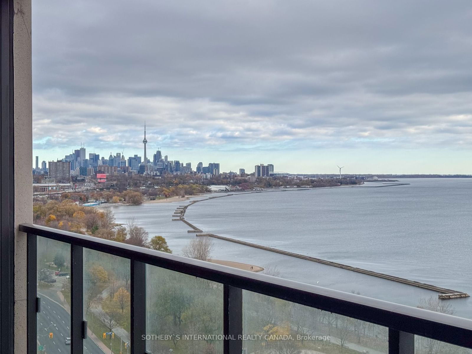 Condo for lease at 2010E-1926 Lake Shore Boulevard, Toronto, High Park-Swansea, M6S 1A1 - MLS: W11980442