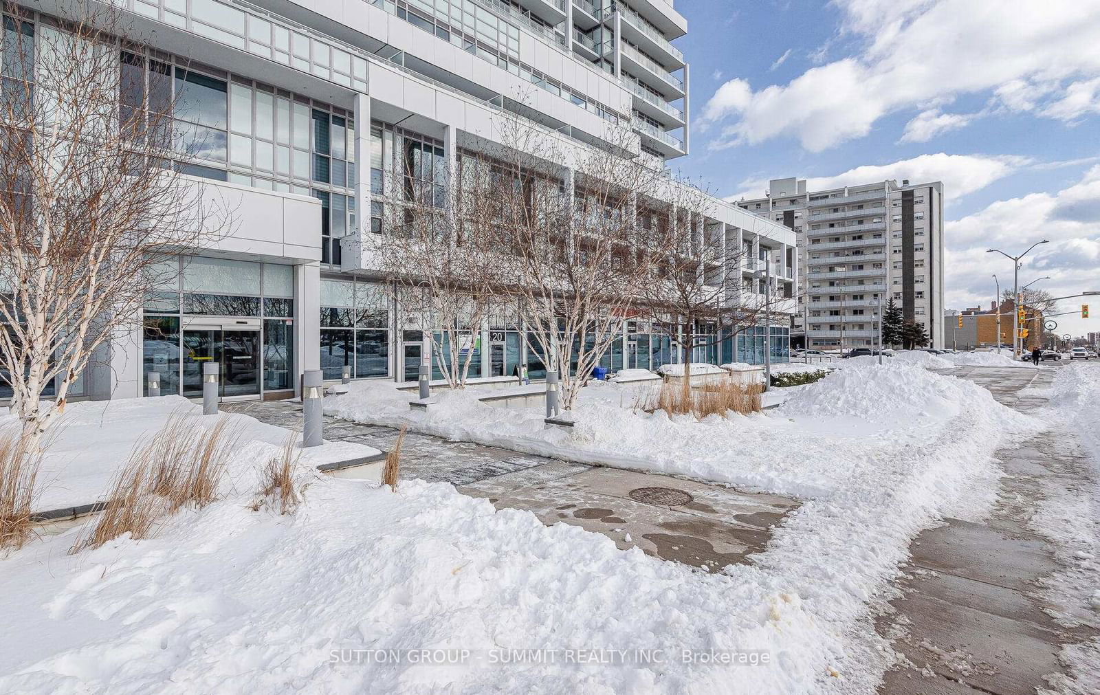 Condo sold at 1508-65 Speers Road, Oakville, QE Queen Elizabeth, L6K 0J1 - MLS: W11980445