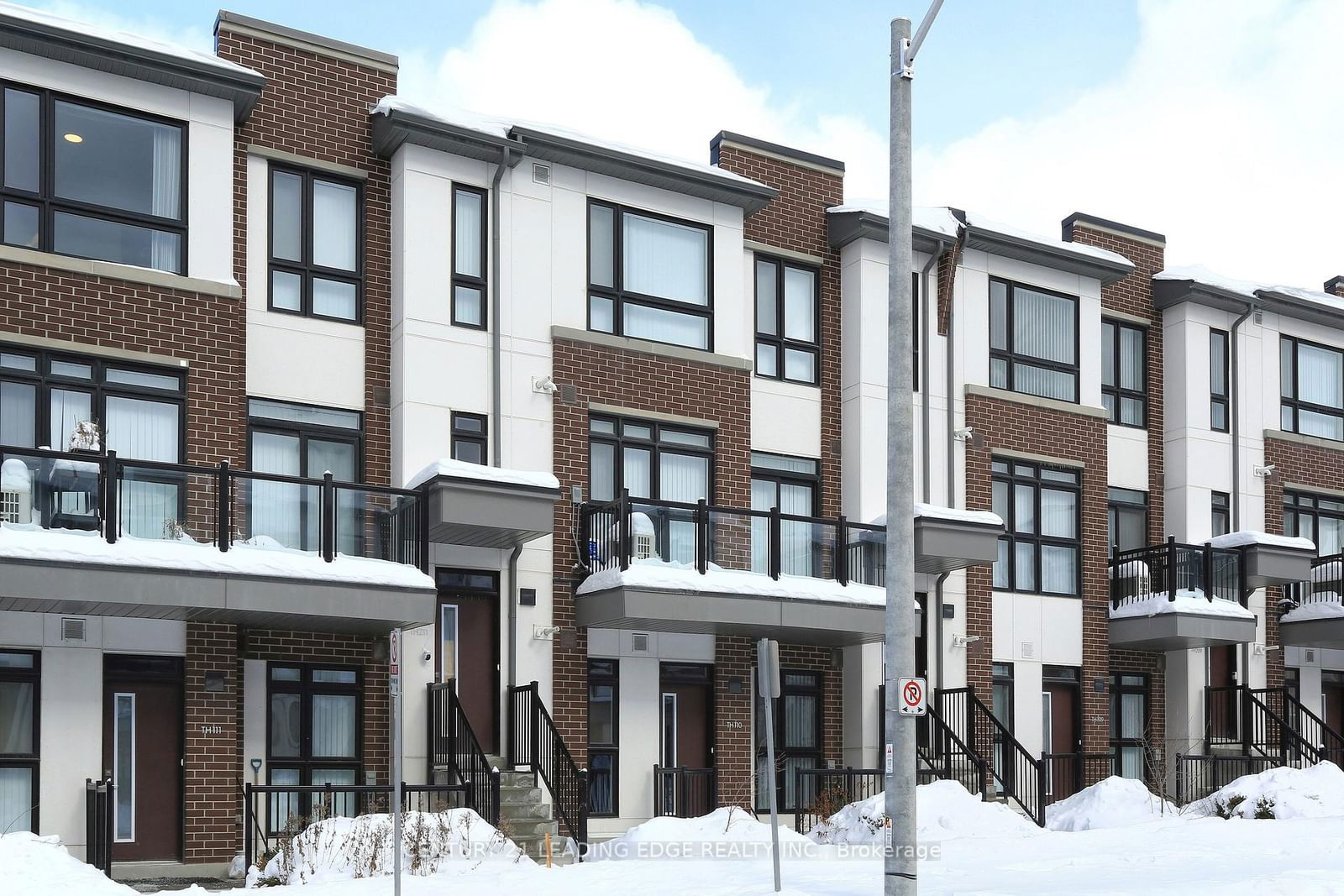 Townhouse for sale at 110-100 CANON JACKSON Drive, Toronto, Brookhaven-Amesbury, M6M 0C1 - MLS: W11980515