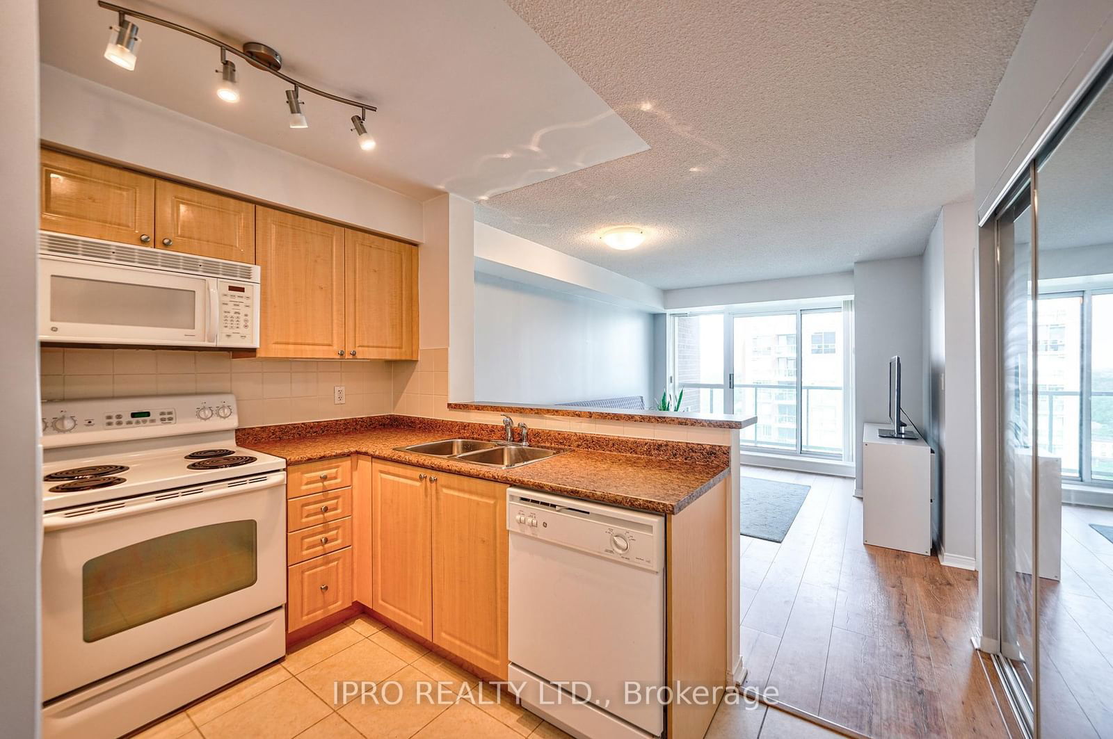 Condo for lease at 1509-7 Michael Power Place, Toronto, Islington-City Centre West, M9A 0A4 - MLS: W11980767