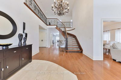 461 Lynd Ave, Mississauga - Mineola image-0-3