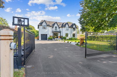 2032 Rebecca St, Oakville - Bronte image-0-1
