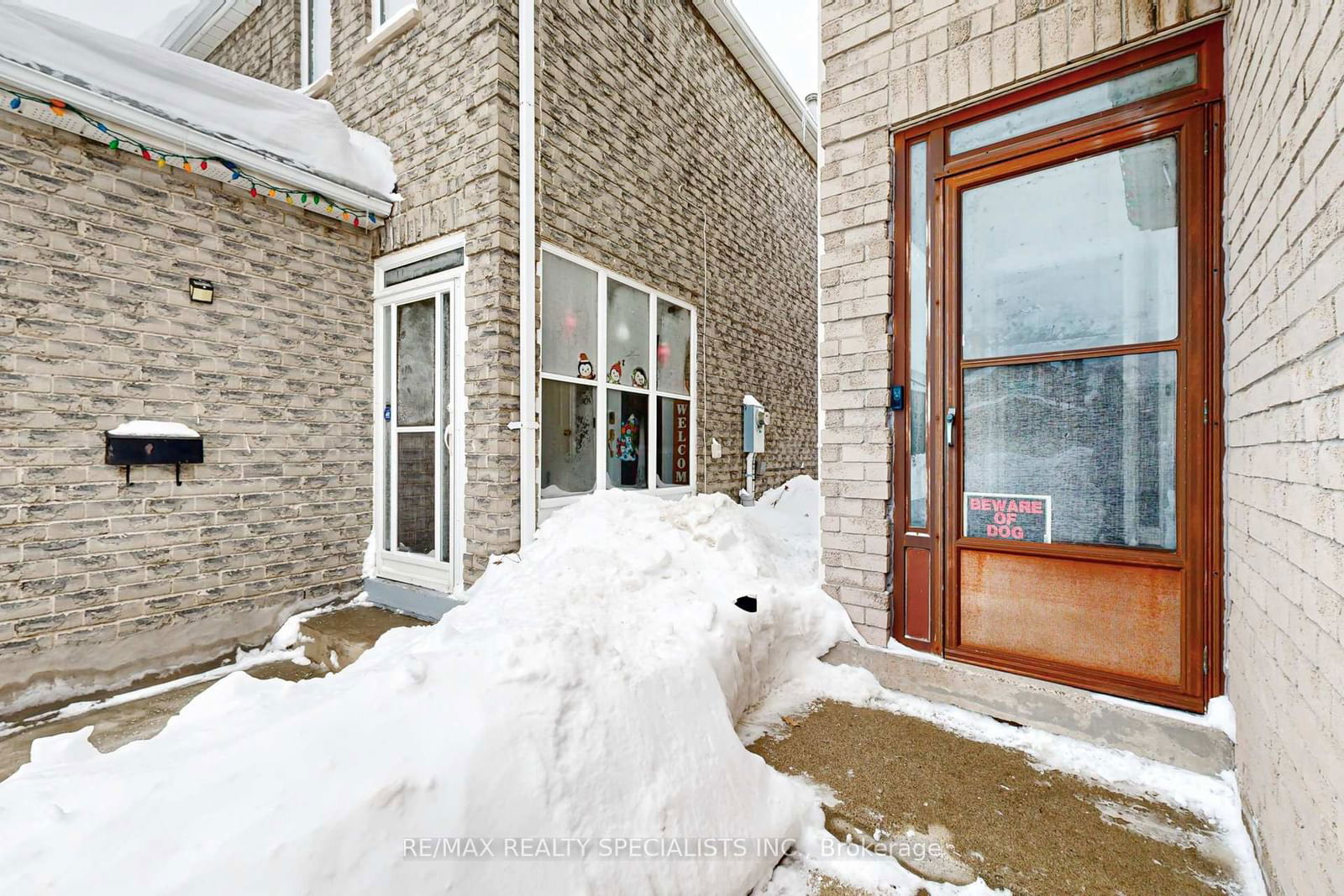 Detached House for sale at 95 Sandmere Avenue, Brampton, Heart Lake West, L6Z 4A5 - MLS: W11981293