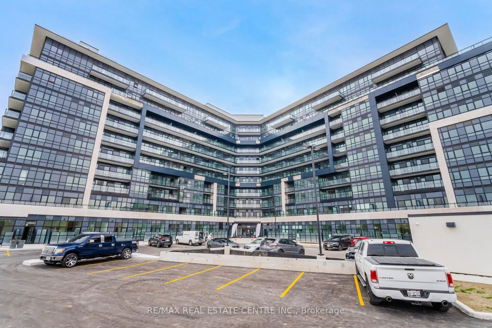 Condo for sale at 212-395 Dundas Street, Oakville, Rural Oakville, L6M 4M2 - MLS: W11981336