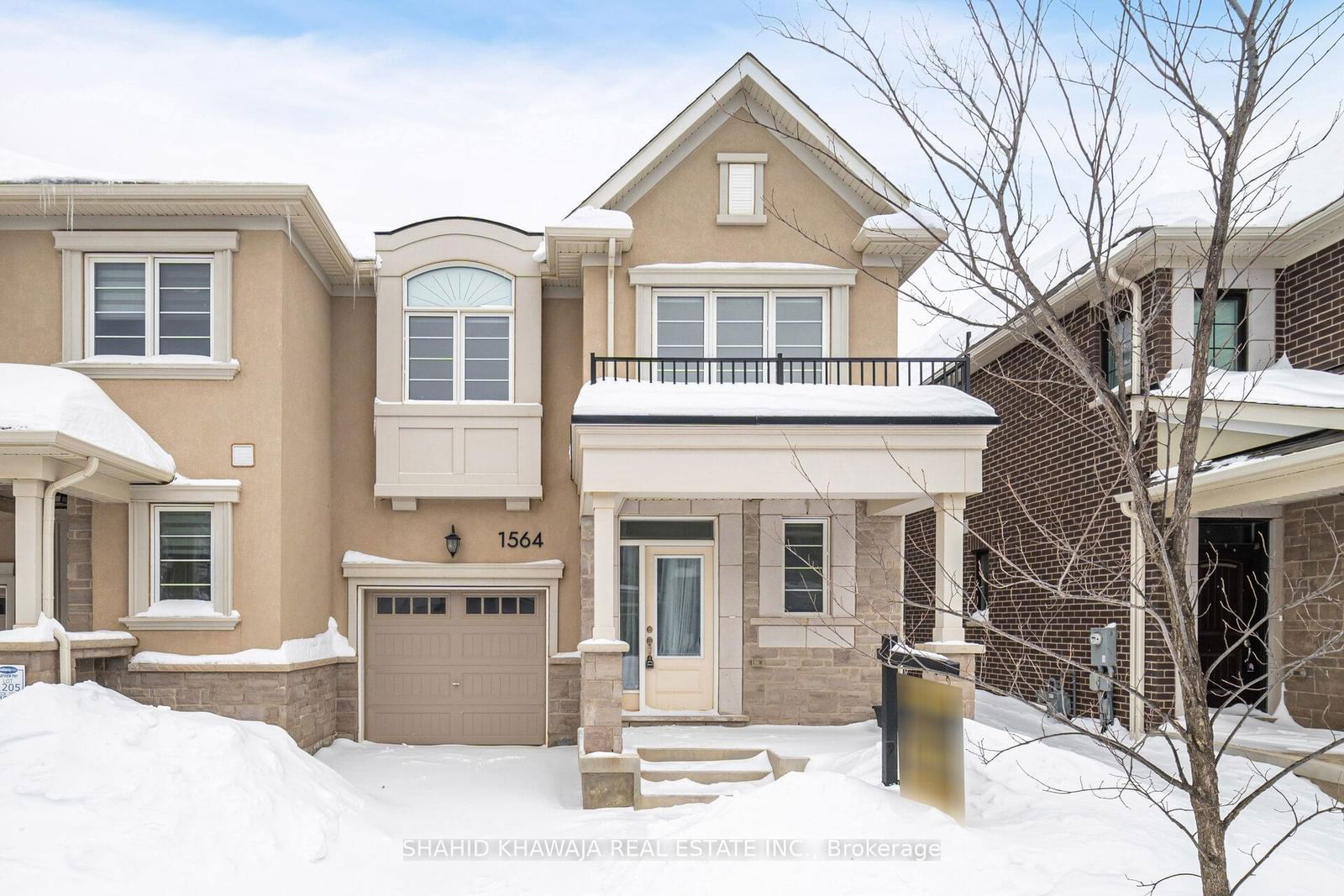 Townhouse for sale at 1564 Moira Crescent, Milton, Bowes, L9E 1Y1 - MLS: W11981344