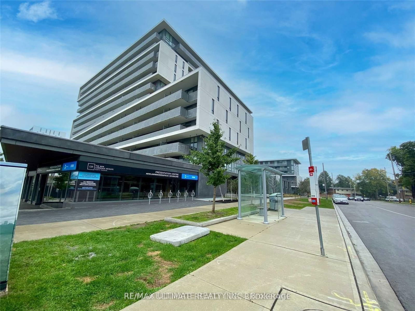 Condo for lease at 517-160 Flemington Road, Toronto, Yorkdale-Glen Park, M6A 1N6 - MLS: W11981401