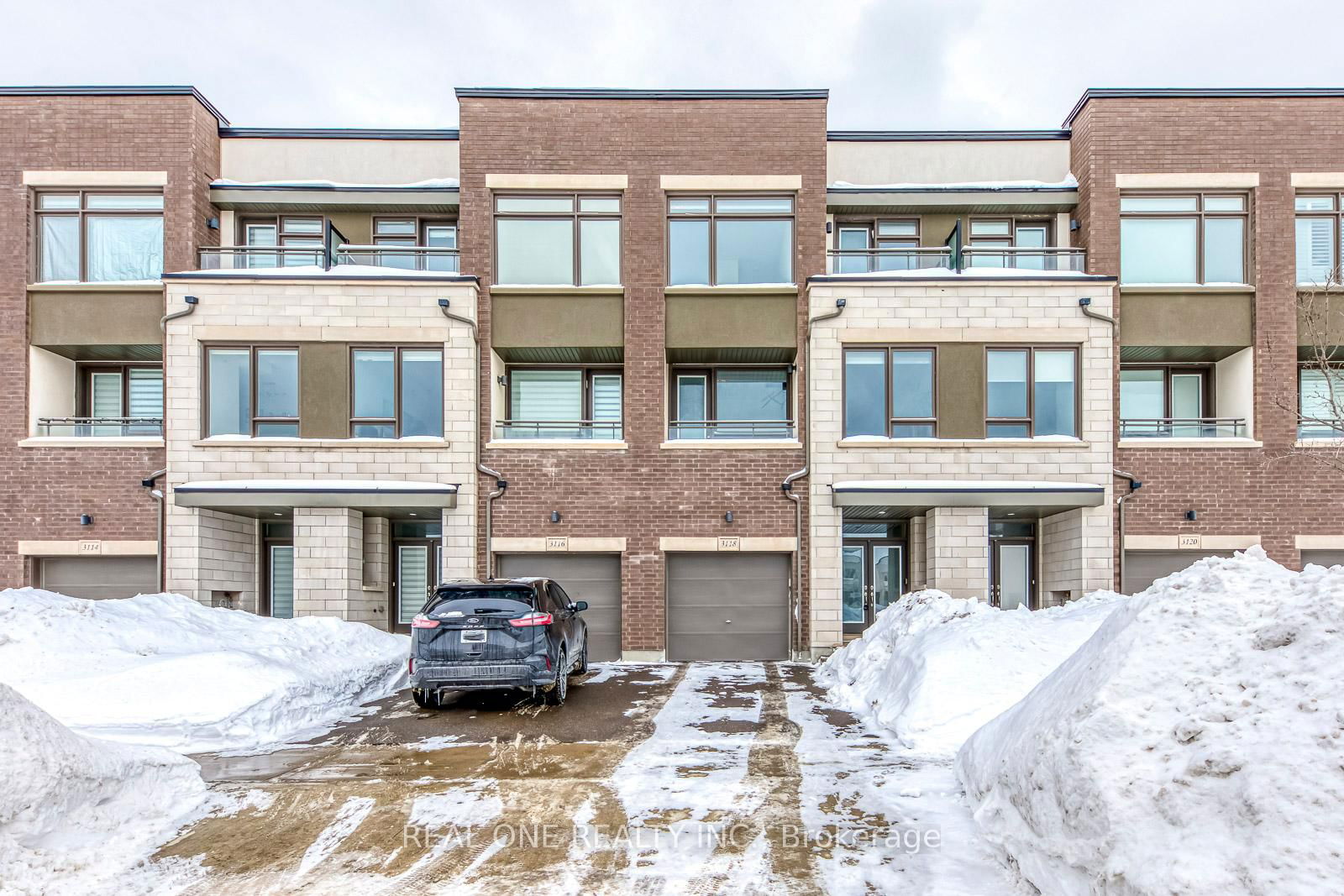 Townhouse for sale at 3118 Ernest Appelbe Boulevard, Oakville, 1008 - GO Glenorchy, L6H 0M8 - MLS: W11981972