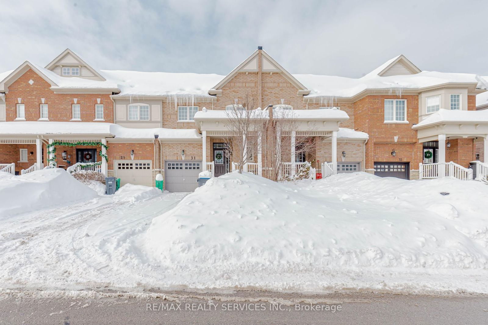 Townhouse for sale at 31 Mccardy Court, Caledon, Caledon East, L7C 3W9 - MLS: W11982081