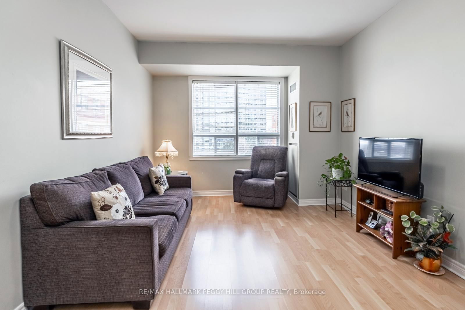 Condo for sale at 319-1415 Lawrence Avenue, Toronto, Brookhaven-Amesbury, M6L 1A9 - MLS: W11982109